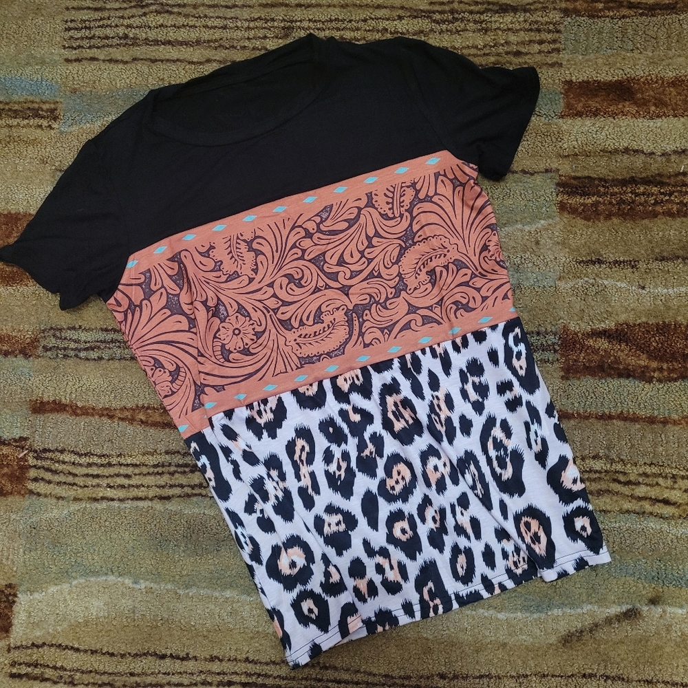 💜 New Leopard Color Block Top - Picture 9 of 9